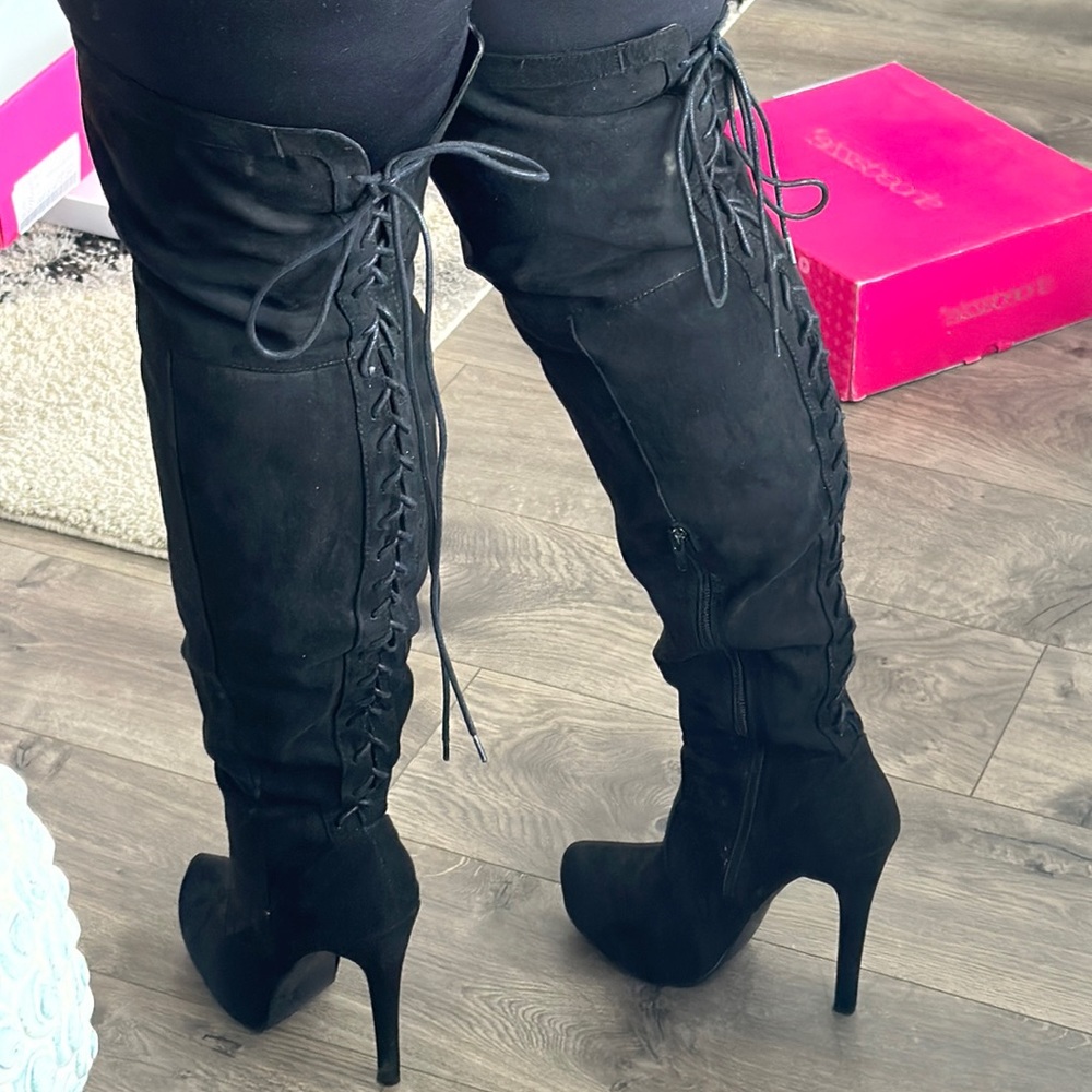Women’s Over the Knee Black Heel Boots